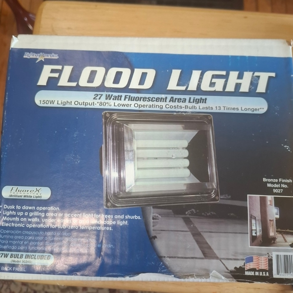 Bronze Flood Light